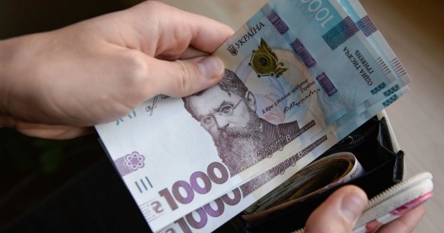 У 2024 році українці накопичили понад 700 тисяч нових боргів