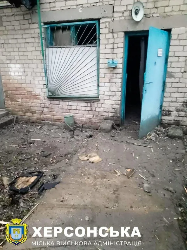 Зранку окупанти обстріляли територію школи У Херсоні