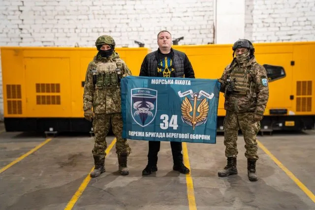 Морським піхотинцям на Херсонщині передали 2 потужних дизельних генератори