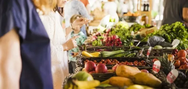 В Україні назріває дефіцит низки продуктів: яких цін очікувати влітку