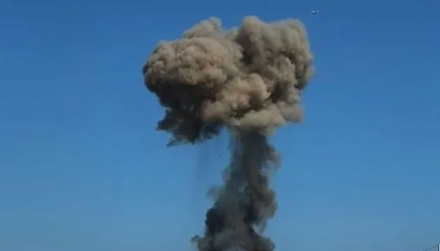 Російські військові завдали авіаційних ударів по Херсону
