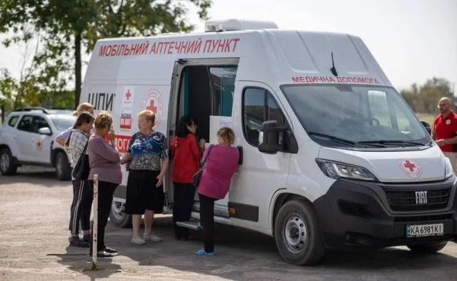 Відновлено роботу мобільного аптечного пункту у Херсонському районі
