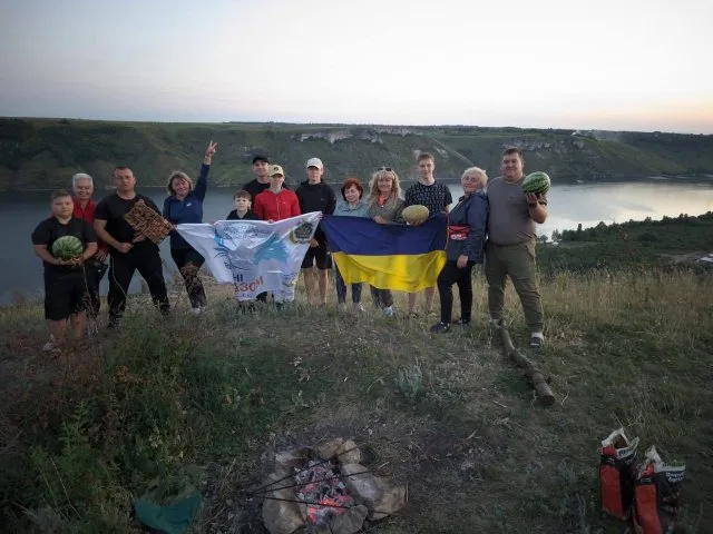 Група переселенців із Херсонщини, які нині мешкають у Хмельницькій області, вирушили в похід до Бакотської затоки