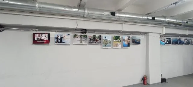 У Херсоні представили фотовиставку про історію Каховської ГЕС