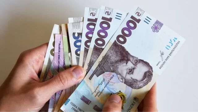 Грошова допомога від Британії — кому виплатять до 5 тис. доларів