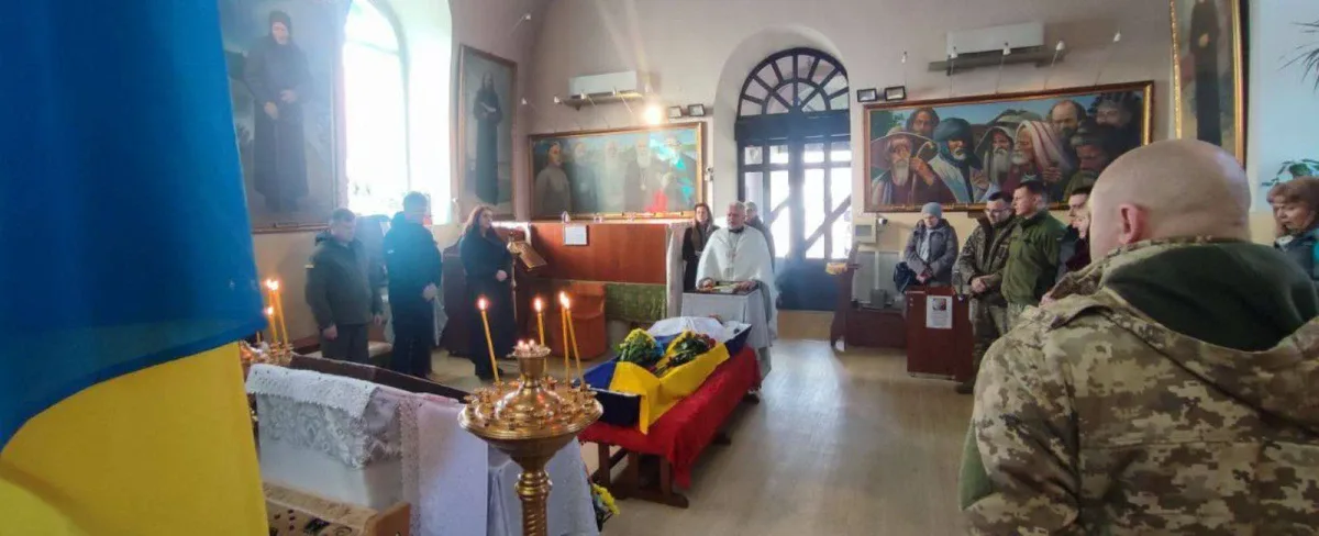 На Херсонщині попрощаються з солдатом Андрієм Ставицьким