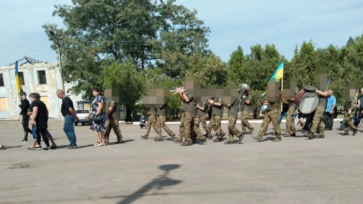 На Херсонщині попрощались із загиблим військовим Станіславом Юрченком