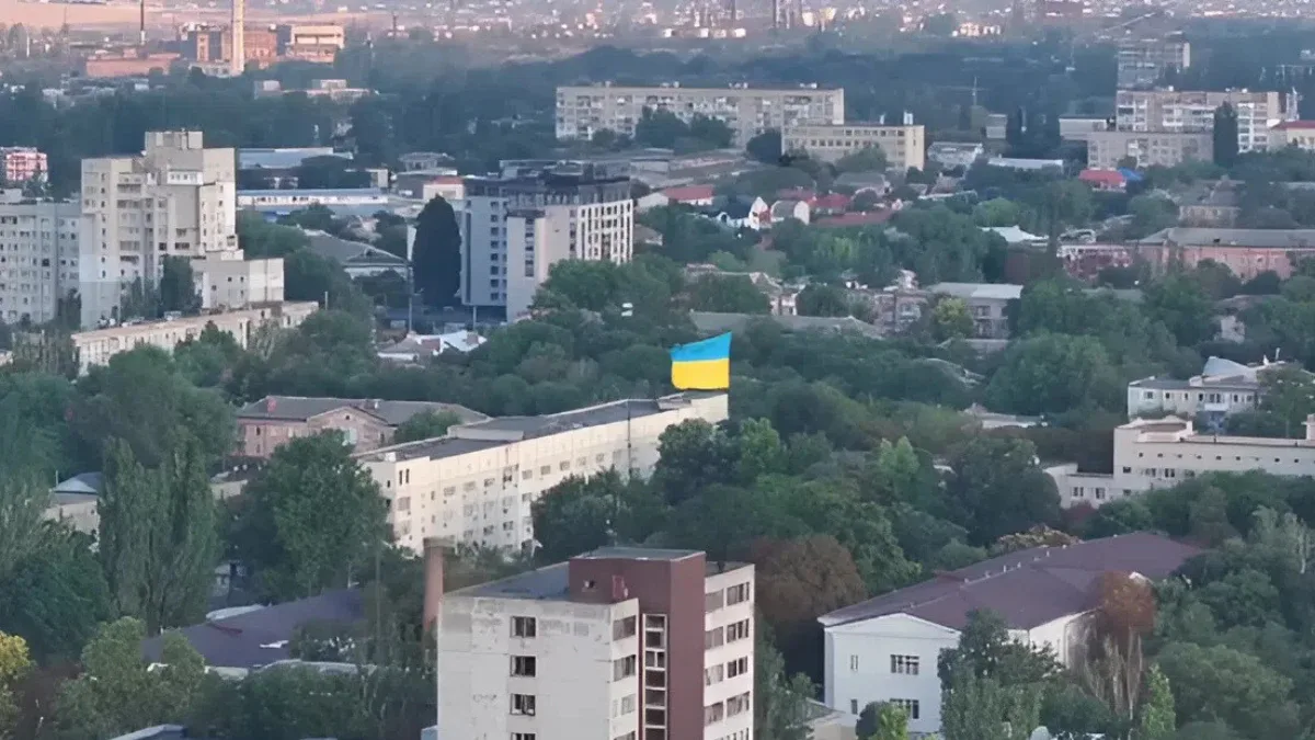 До Дня Незалежності 34-та бригада берегової оборони підняла український прапор над Херсоном